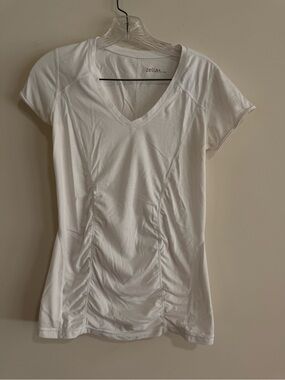 Zella White V-Neck Short Sleeve Active Top. Size M. Like New Condition.